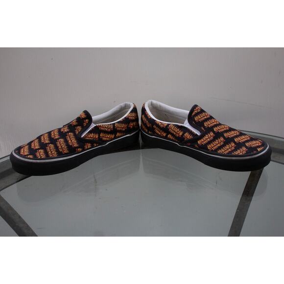 Vans x Stranger Things Netflix Slip On Limited Edition Size WIDE 4 M / 5.5W - Picture 3 of 9